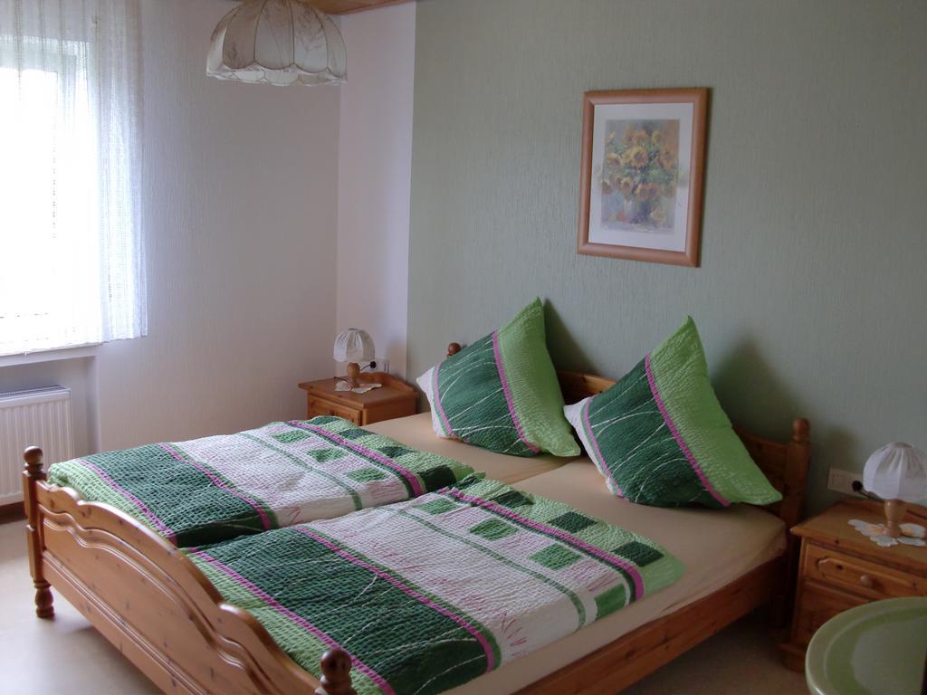 Ferienhaus Margaretha Hallschlag ภายนอก รูปภาพ