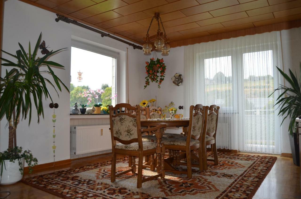 Ferienhaus Margaretha Hallschlag ภายนอก รูปภาพ